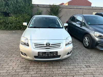 Gebraucht Toyota Avensis