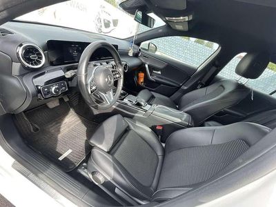 Gebraucht Mercedes A180 Progressive 116 PS (85 kW) 2019 Limousine
