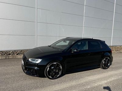 Gebraucht Audi RS3 Sport 400 PS (294 kW) 2019 Schwarz Limousine
