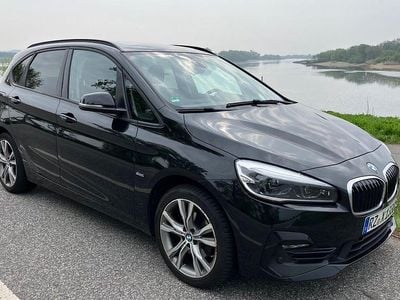 BMW 220