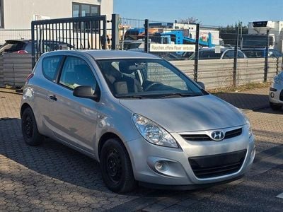 Usata Hyundai i20 Edition 77 CV (56 kW) 2011 Grigio Utilitaria