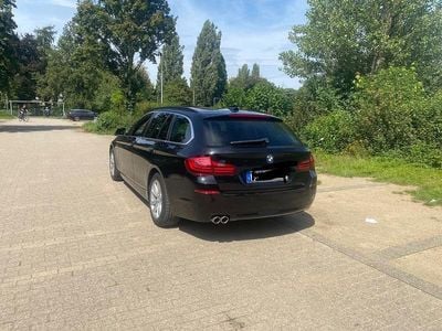 Usata BMW 520 Performance 190 CV (139 kW) 2016 Nero Station wagon