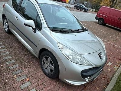 Gebraucht Peugeot 207 2009 Silber Kleinwagen