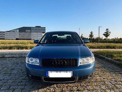 Blau Gebraucht 2001 Audi A4 Limousine | 4.999 € (Teuer)