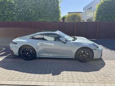 Second-hand Porsche 911 Carrera 394 CP (289 kW) 2025 Verde Coupe