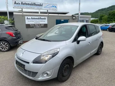 Brugt Renault Scénic III Dynamique 131 HK (96 kW) 2009 Sølv MPV