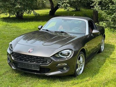 Fiat 124 Spider