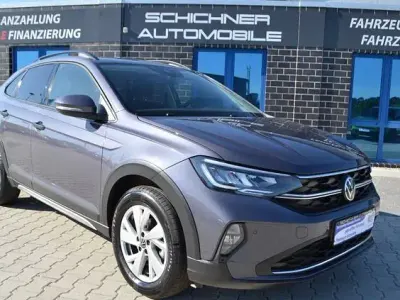 Gebraucht VW Taigo Life 110 PS (80 kW) 2023 Grau (rauchgrau metallic) SUV