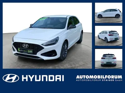 Gebraucht Hyundai i30 Advantage 101 PS (74 kW) 2025 Weiß Limousine