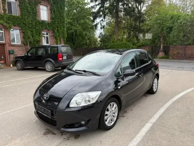 Gebraucht Toyota Auris Executive 124 PS (91 kW) 2008 Schwarz Kleinwagen