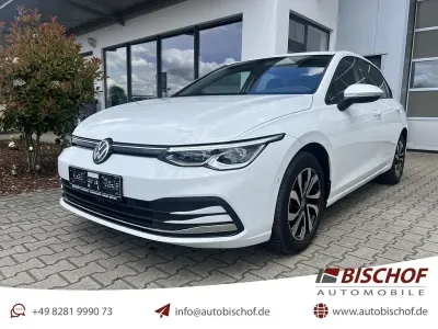 Brugt VW Golf VIII Active 150 HK (110 kW) 2023 Hvid Sedan