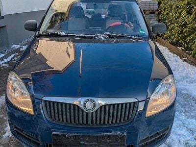 Blau Gebraucht 2009 Skoda Roomster Van / Kleinbus | 2.799 € (Fairer Preis)