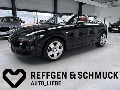 Schwarz Gebraucht 2001 Audi TT Design | 14.890 €