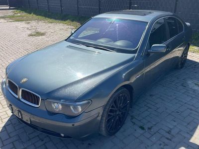 BMW 735