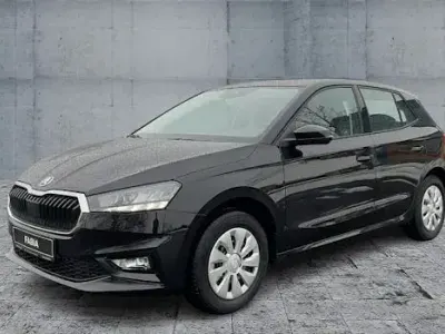 Neu Skoda Fabia Selection 95 PS (69 kW) 2025 Schwarz Kleinwagen