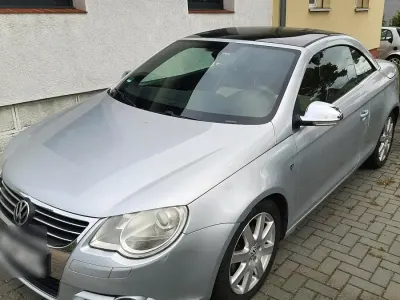 Gebraucht VW Eos Individual 150 PS (110 kW) 2008 Silber Cabrio