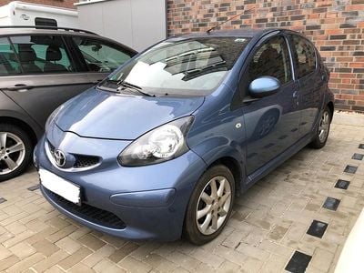 Gebraucht Toyota Aygo 68 PS (50 kW) 2008 Blau Kleinwagen