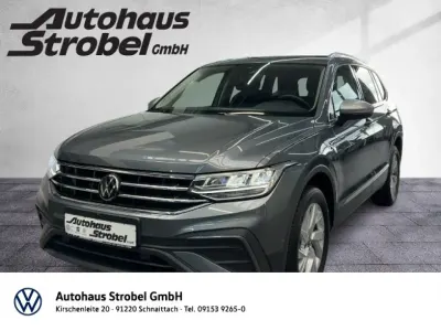 Gebraucht VW Tiguan Allspace Life 190 PS (139 kW) 2023 Platinum grey metallic (metallic) SUV