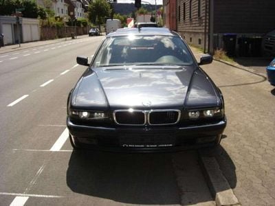 BMW 735