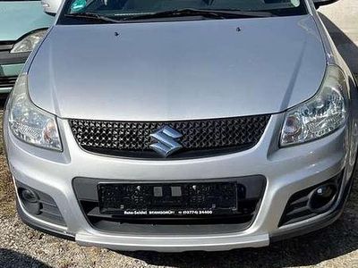 Gebraucht Suzuki SX4 Club 107 PS (78 kW) 2012 Silber SUV