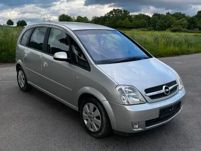 Używany Opel Meriva 100 KM (73 kW) 2004 Srebrny Minivan