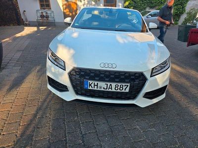 Audi TT Roadster