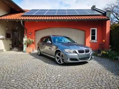 Gebraucht BMW 325 Performance 204 PS (150 kW) 2010 Grau Kombi