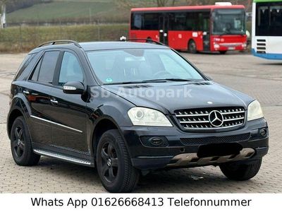 Schwarz Gebraucht 2007 Mercedes ML320 SUV | 8.800 € (Fairer Preis)