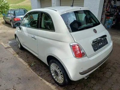 Gebraucht Fiat 500 Lounge 86 PS (63 kW) 2013 Weiß Kleinwagen