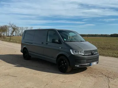 Gebraucht VW T6 140 PS (102 kW) 2016 Grau Van