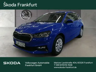 Gebraucht Skoda Fabia Essence 95 PS (69 kW) 2026 Blau Kleinwagen