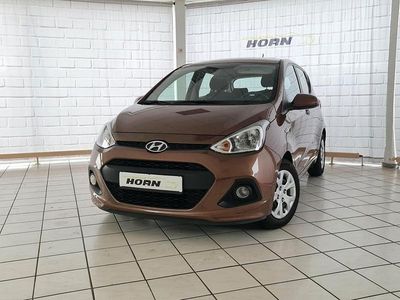 Gebraucht Hyundai i10 Style 87 PS (63 kW) 2017 Cashmere brown / met Kleinwagen
