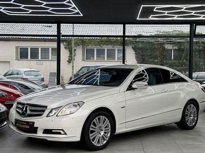 Gebraucht Mercedes E350 292 PS (214 kW) 2009 Weiß Coupé