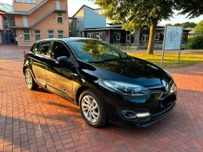 Gebraucht Renault Mégane III 115 PS (84 kW) 2014 Schwarz Limousine