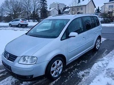 Silber Gebraucht 2009 VW Touran Van / Kleinbus | 3.500 € (Superpreis)