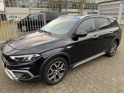 Second-hand Fiat Tipo Cross 131 CP (96 kW) 2022 Negru Break