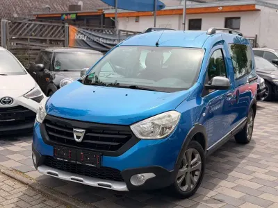 Gebraucht Dacia Dokker Stepway 116 PS (85 kW) 2015 Blau sky Van / Kleinbus