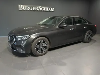 Gebraucht Mercedes E200 Avantgarde 204 PS (150 kW) 2024 Metalliclack graphitgrau Limousine
