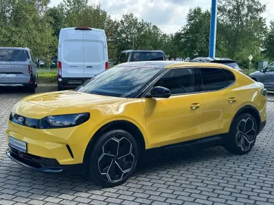 Gebraucht Ford Capri Premium 210 kW (286 PS) 2025 Gelb SUV