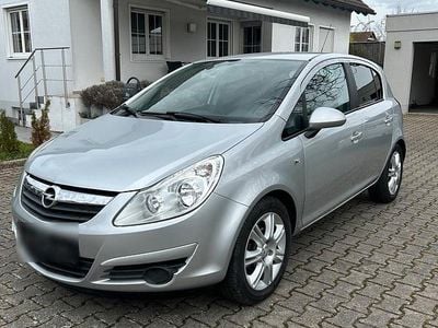 Gebraucht Opel Corsa 100 PS (73 kW) 2010 Silber Kleinwagen