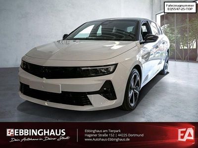 Neu Opel Astra Design Edition 131 PS (96 kW) 2026 Silber Kombi