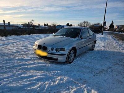 Gebraucht BMW 316 116 PS (85 kW) 2002 Silber Limousine