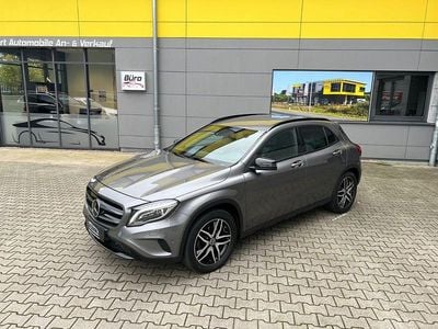 Gebraucht Mercedes GLA200 136 PS (100 kW) 2015 Mountaingrau SUV