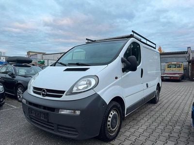 Gebraucht Opel Vivaro 101 PS (74 kW) 2006 Weiß Van / Kleinbus
