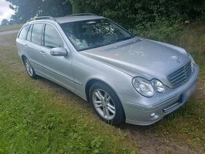 Gebraucht Mercedes C270 170 PS (125 kW) 2006 Silber Kombi