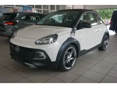 Gebraucht Opel Adam 116 PS (85 kW) 2015 Cremeweiss 9001 (metallic) Kleinwagen
