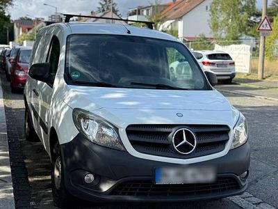 Mercedes Citan 109