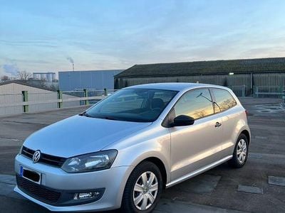 Usata VW Polo Trendline 60 CV (44 kW) 2010 Argento Utilitaria