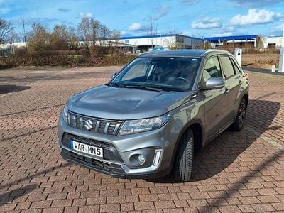 Gebraucht Suzuki Vitara Comfort+ 129 PS (94 kW) 2020 Grau SUV