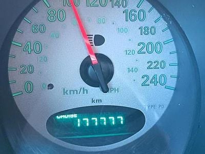 Blau Gebraucht 2005 Chrysler PT Cruiser Kombi | 3.500 € (Etwas zu teuer)